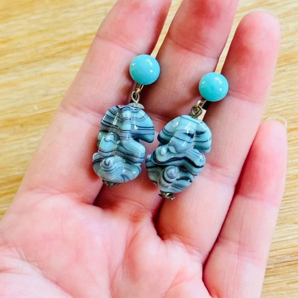 VTG Art Deco Screw Back Swirl Glass Earrings Blue Pastel Marbled Dangle Flapper